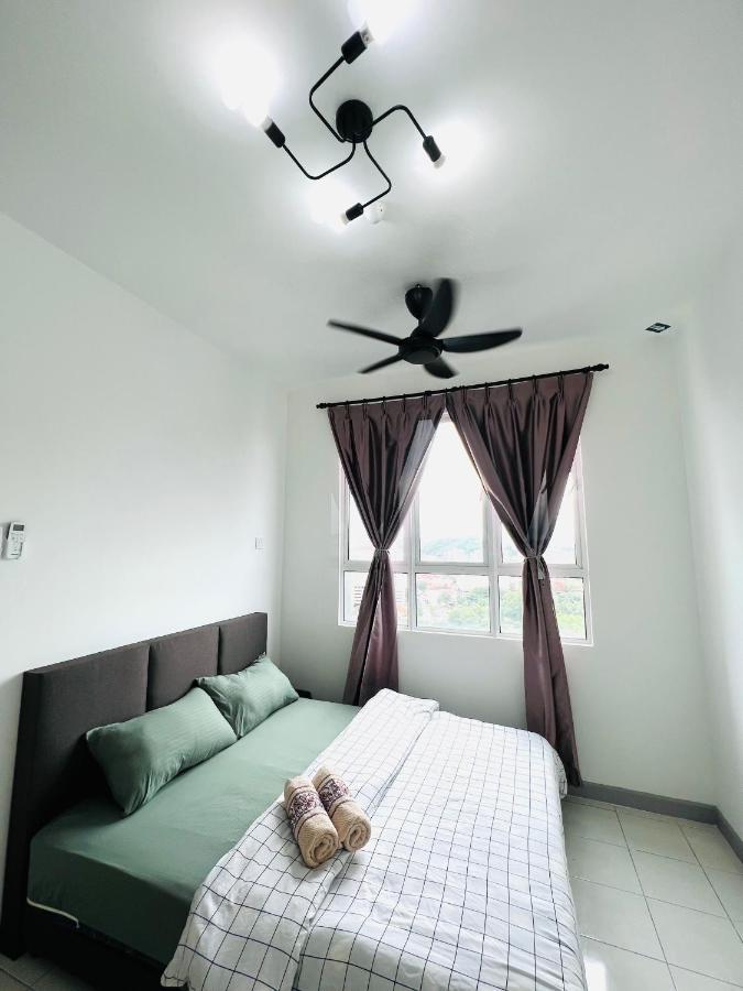 Ureshii Homestay Ladang Tanjung Kuala Terengganu With Pool Buitenkant foto